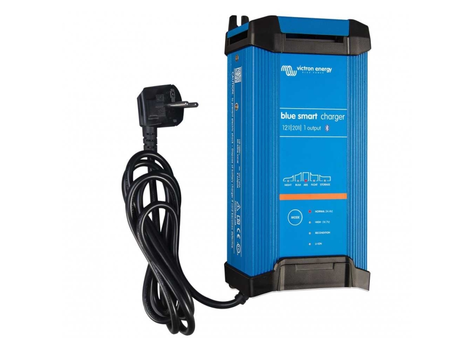 Blue Smart IP22 Charger 12/20 (1) Painestore